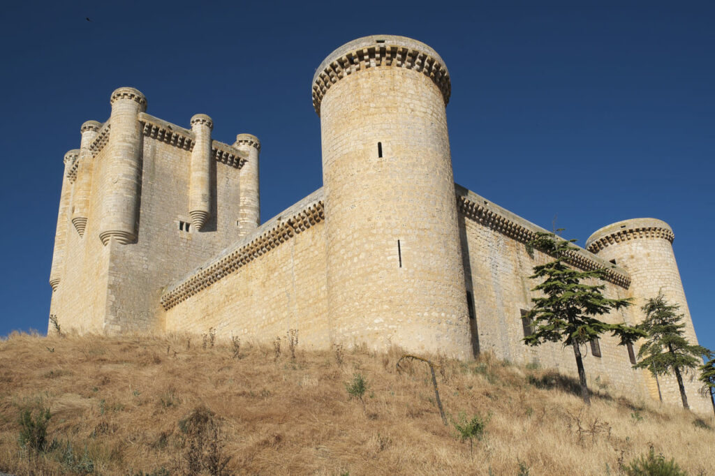 Pueblos bonitos cerca de Toro